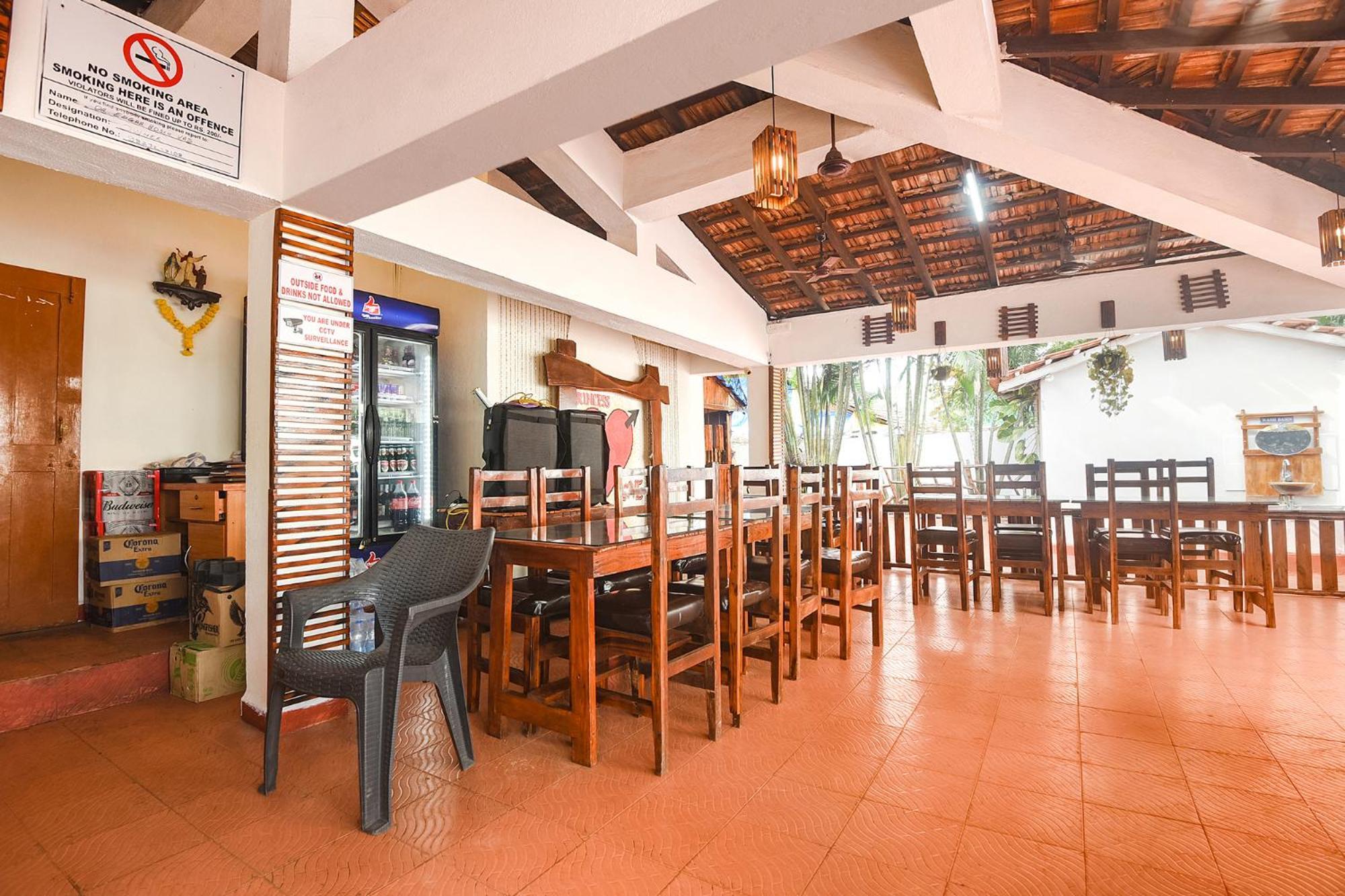 Fabhotel Grand Royal Palms - Nr Hotel